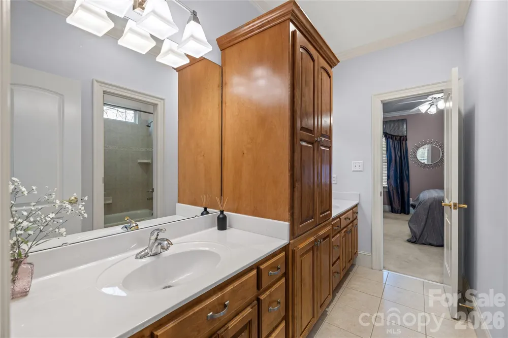 1009 Honors Court Waxhaw, NC 28173