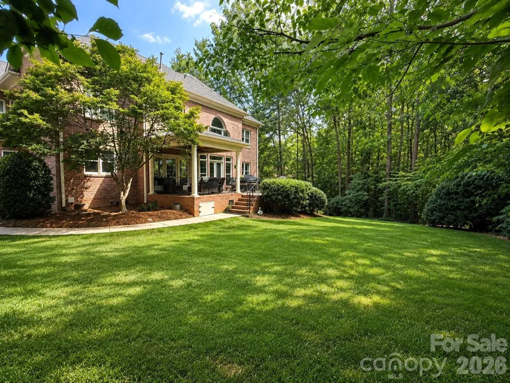 1009 Honors Court Waxhaw, NC 28173