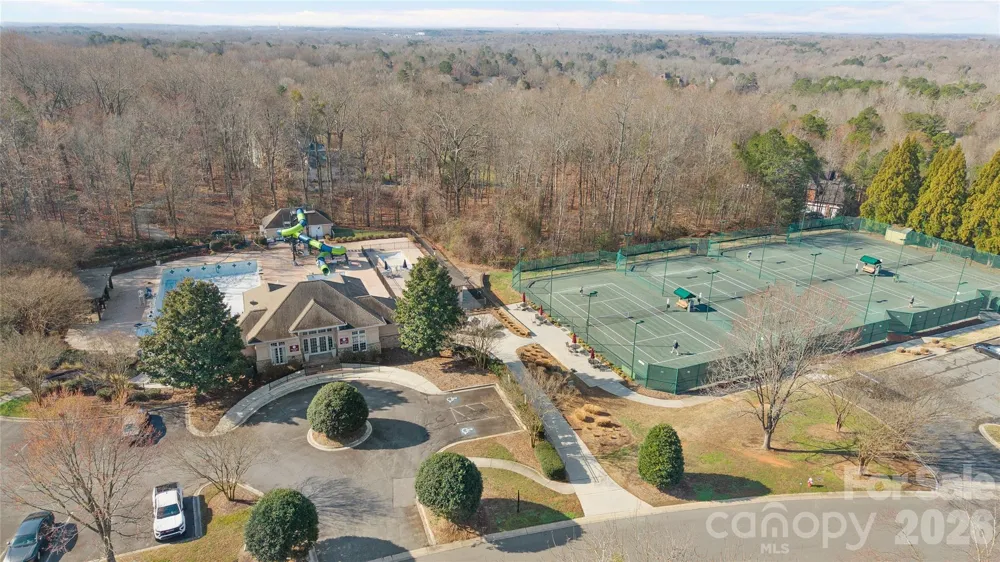 1009 Honors Court Waxhaw, NC 28173