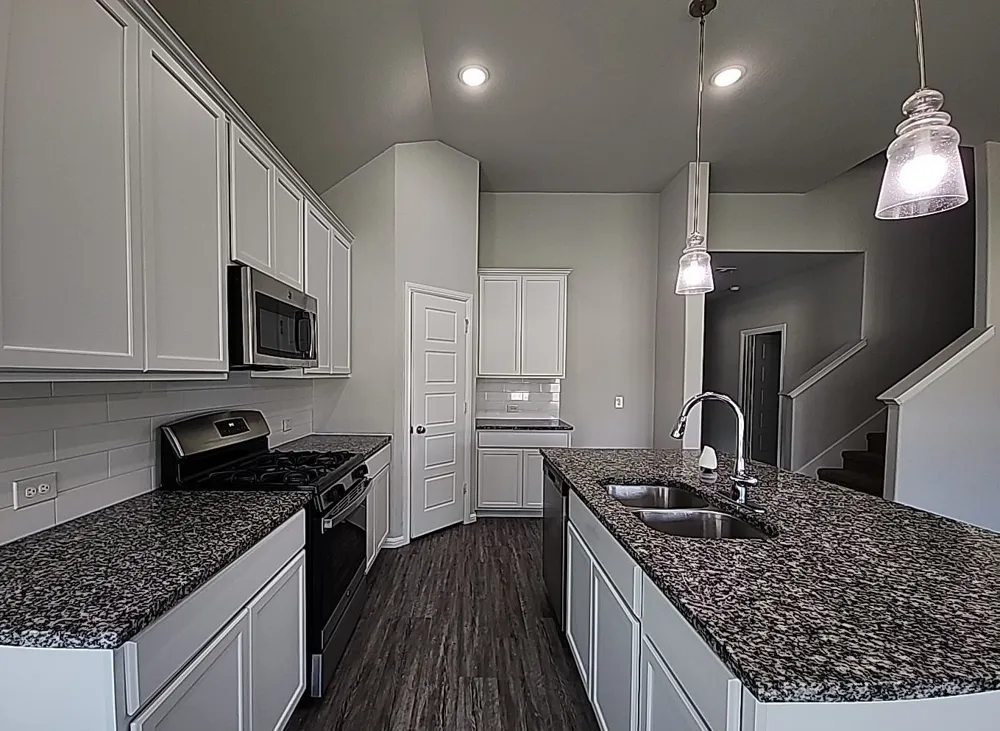 7105 Pampas Place Venus, TX 76084