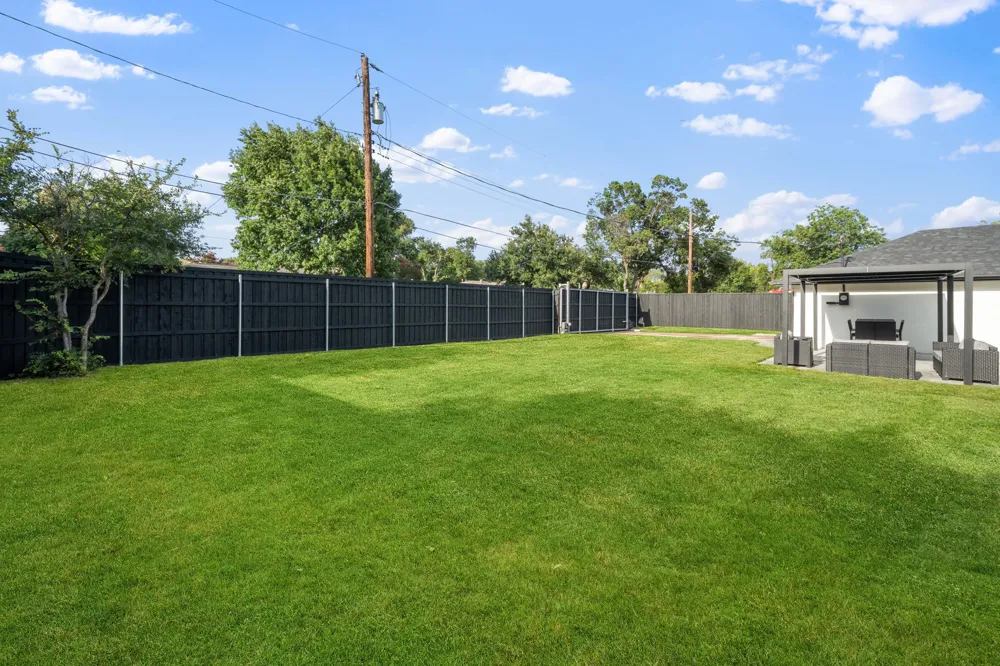 12042 Shirestone Lane Dallas, TX 75244