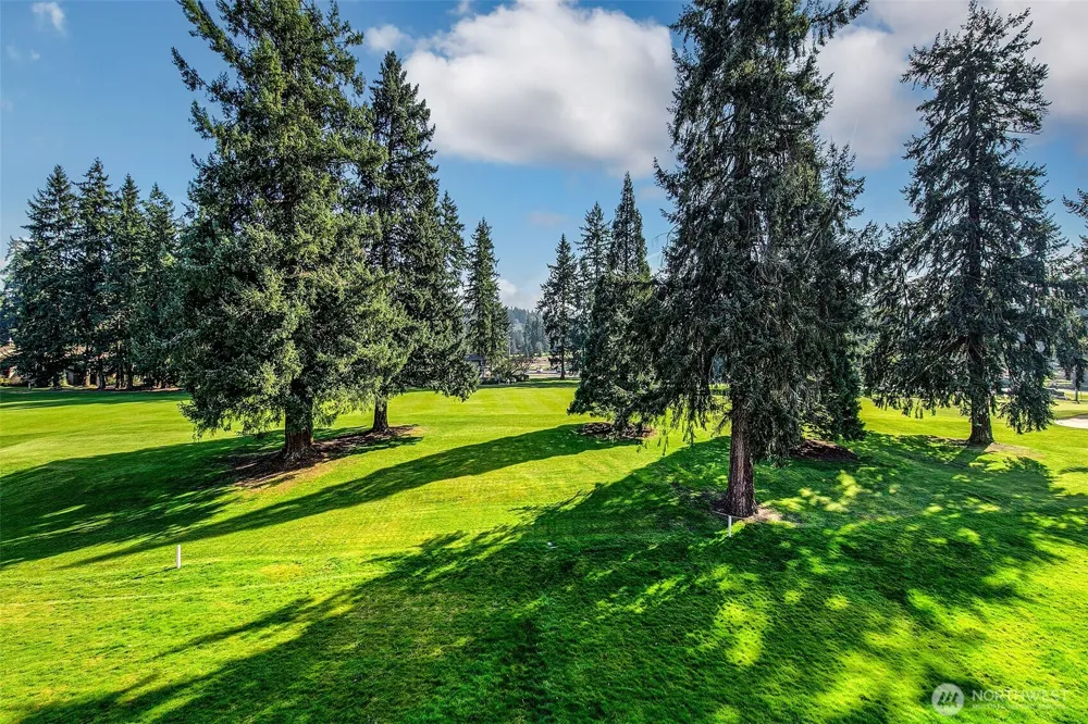 16929 Inglewood Road NE #C302 Kenmore, WA 98028