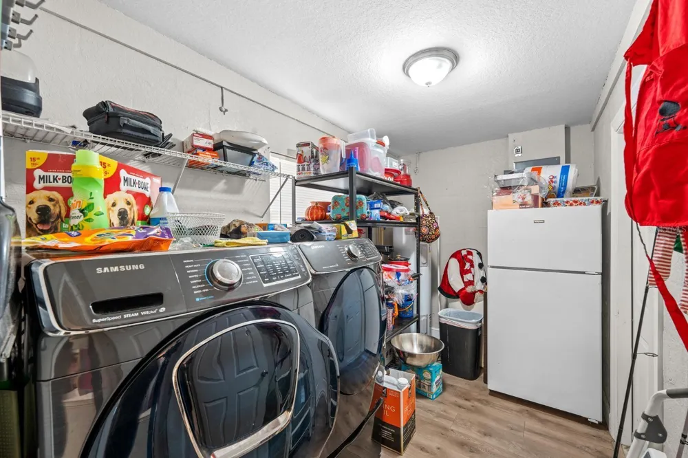 4710 JOYCE DRIVE Lakeland, FL 33805