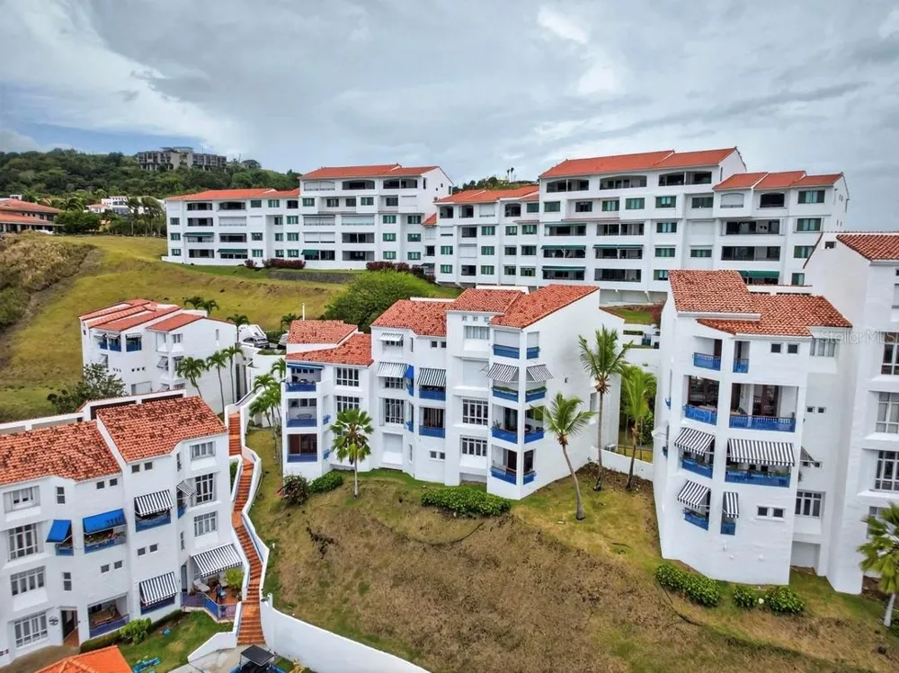VILLAS LAS BRISAS RIO MAR RIO MAR BOULEVAR #16-A Rio Grande, PR 00721