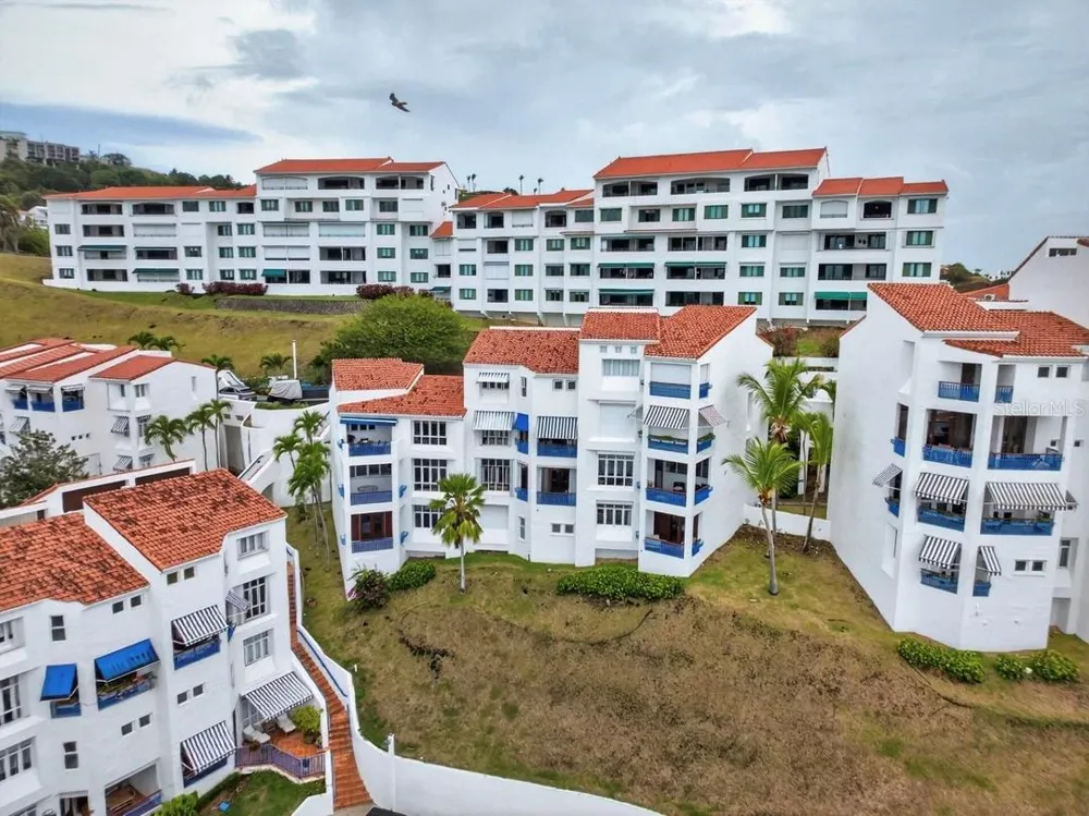 VILLAS LAS BRISAS RIO MAR RIO MAR BOULEVAR #16-A Rio Grande, PR 00721