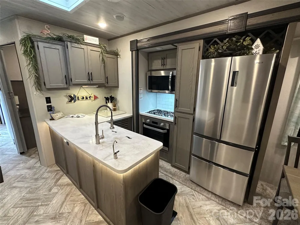 103 S Cardinal Avenue New London, NC 28127