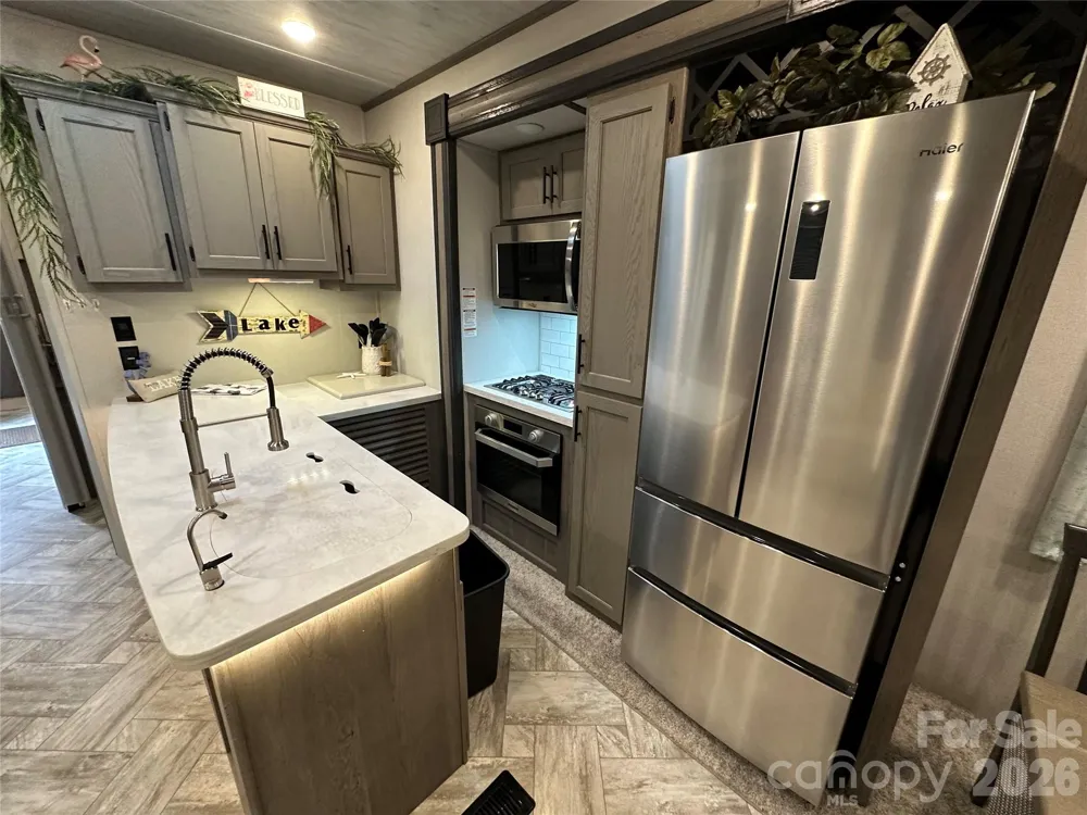 103 S Cardinal Avenue New London, NC 28127