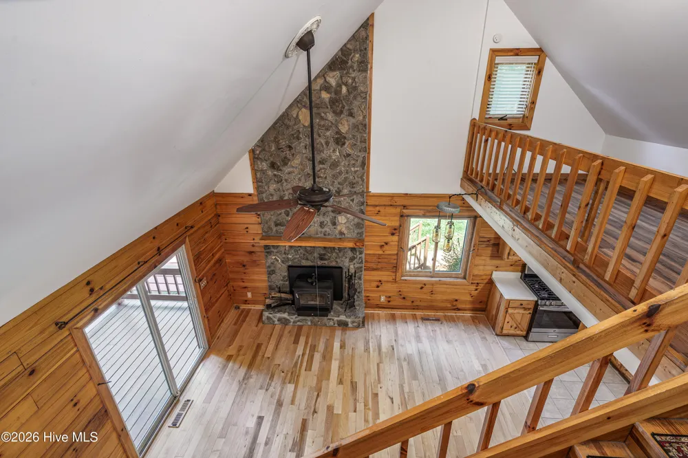 44 Red Wolf Trail Blairsville, GA 30512