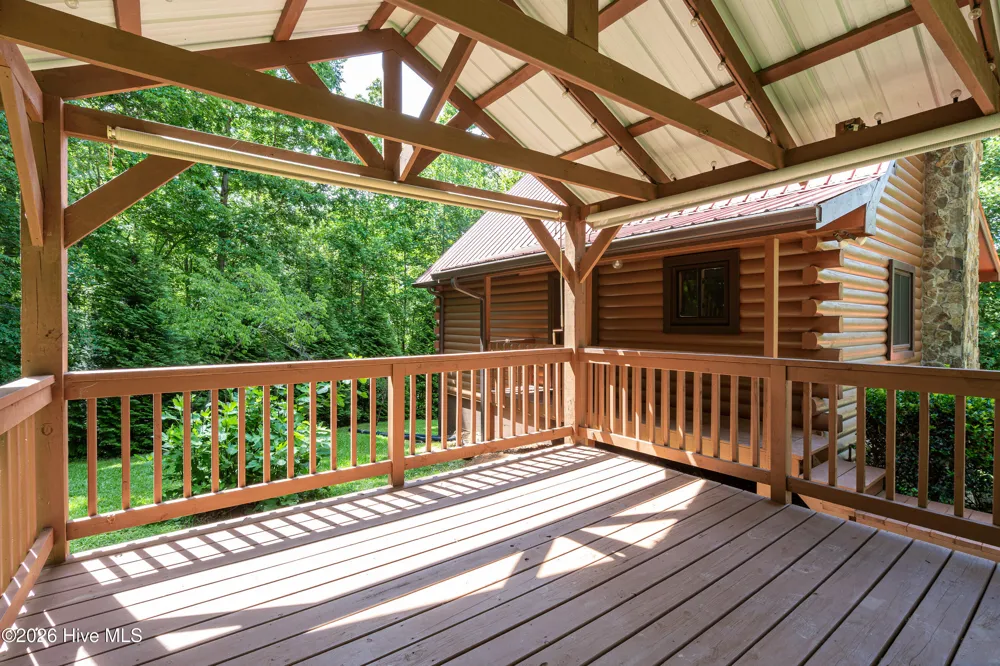 44 Red Wolf Trail Blairsville, GA 30512