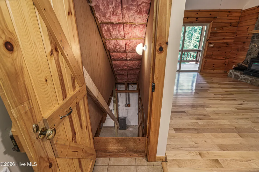 44 Red Wolf Trail Blairsville, GA 30512