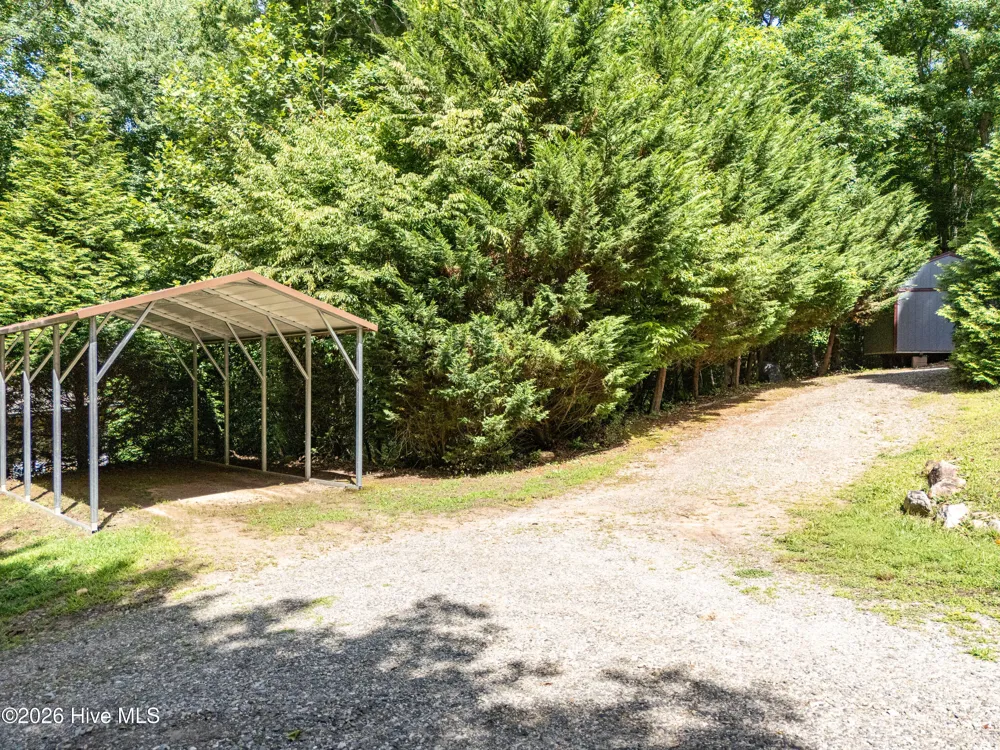 44 Red Wolf Trail Blairsville, GA 30512