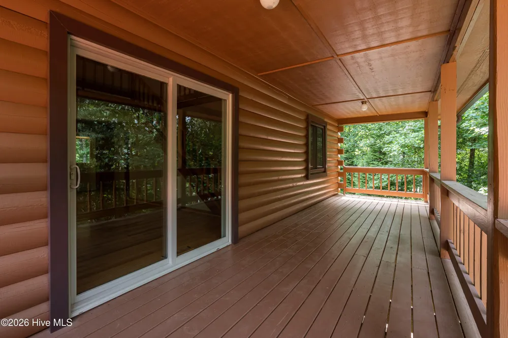 44 Red Wolf Trail Blairsville, GA 30512