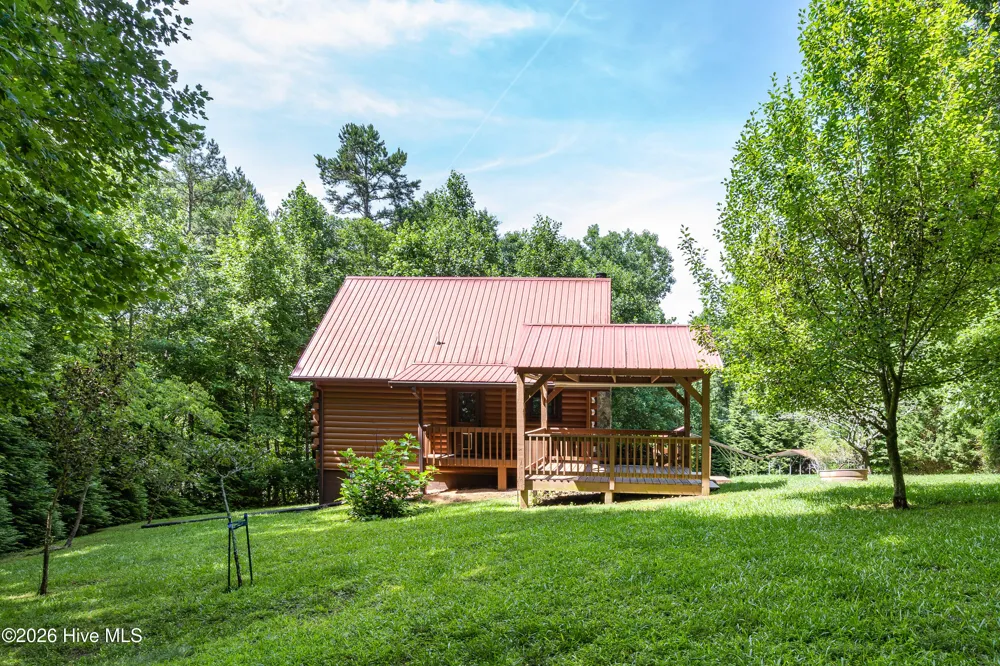 44 Red Wolf Trail Blairsville, GA 30512