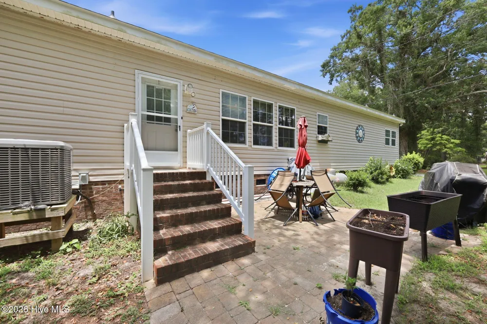 24 King Blount Drive Bath, NC 27808