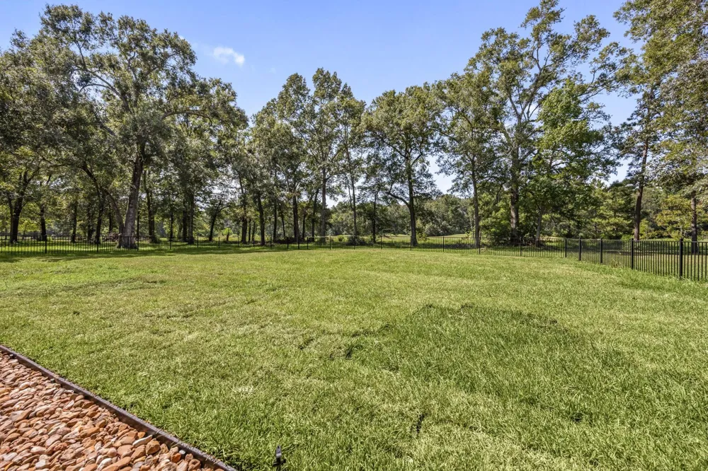 26726 Eagles Landing Huffman, TX 77336