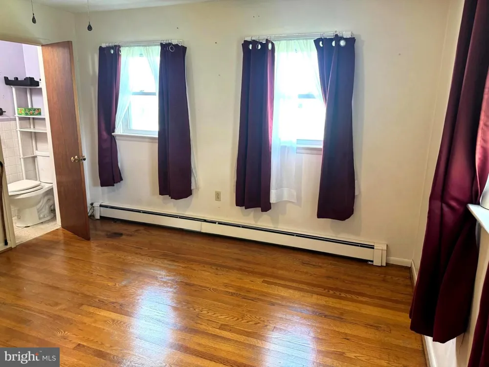 735 REDBUD Winchester, VA 22603
