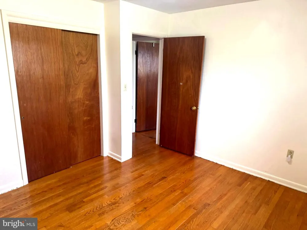 735 REDBUD Winchester, VA 22603