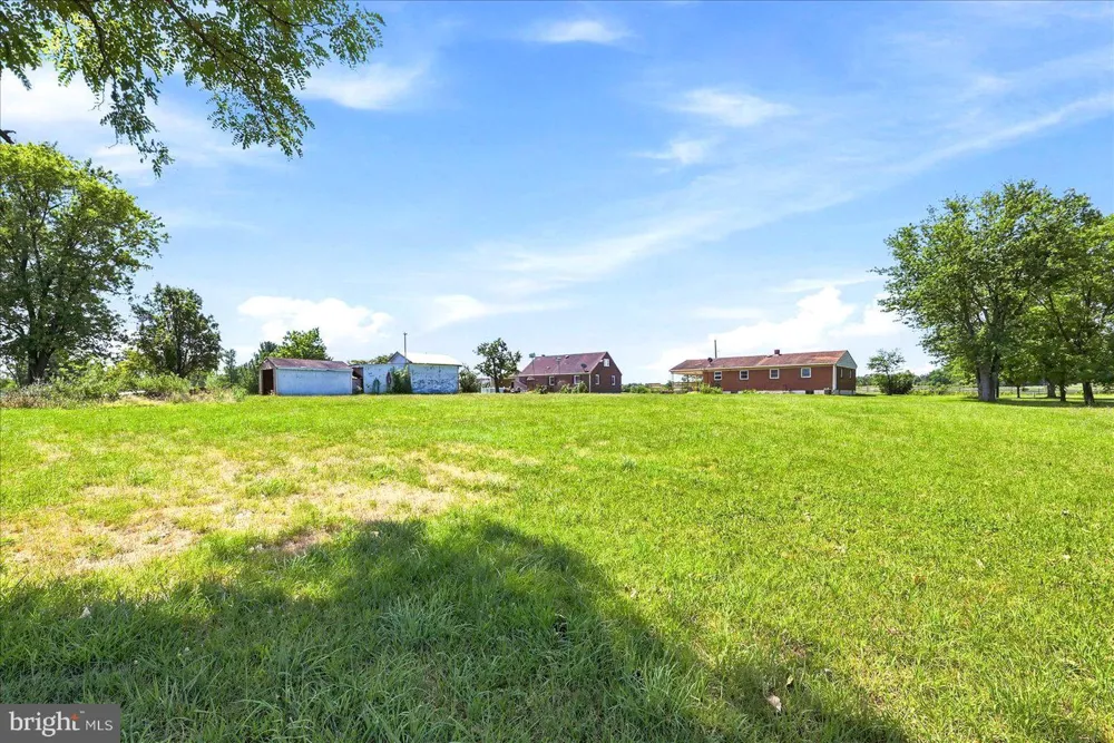 735 REDBUD Winchester, VA 22603