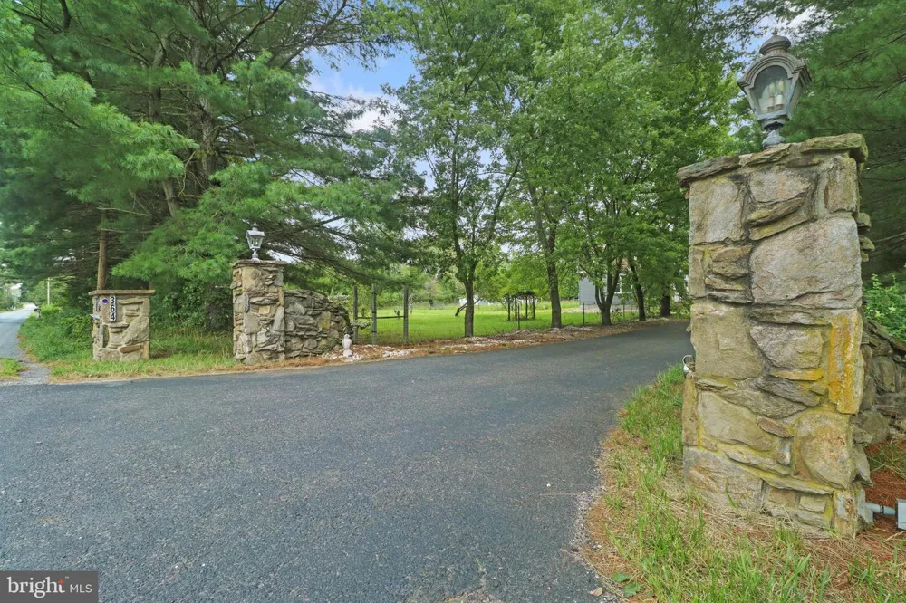 364 FORK BRIDGE Elmer, NJ 08318