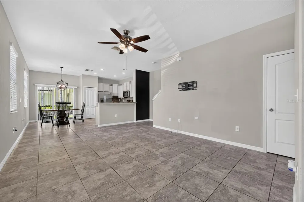 1702 IVORY GOOSE PLACE Ruskin, FL 33570