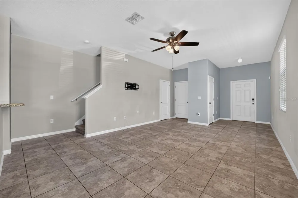 1702 IVORY GOOSE PLACE Ruskin, FL 33570