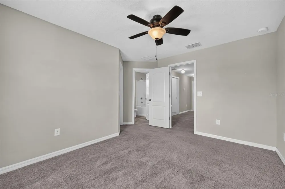 1702 IVORY GOOSE PLACE Ruskin, FL 33570