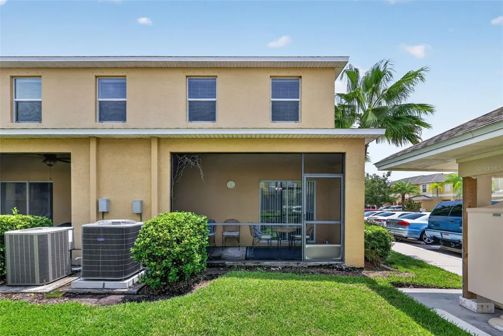 1702 IVORY GOOSE PLACE Ruskin, FL 33570