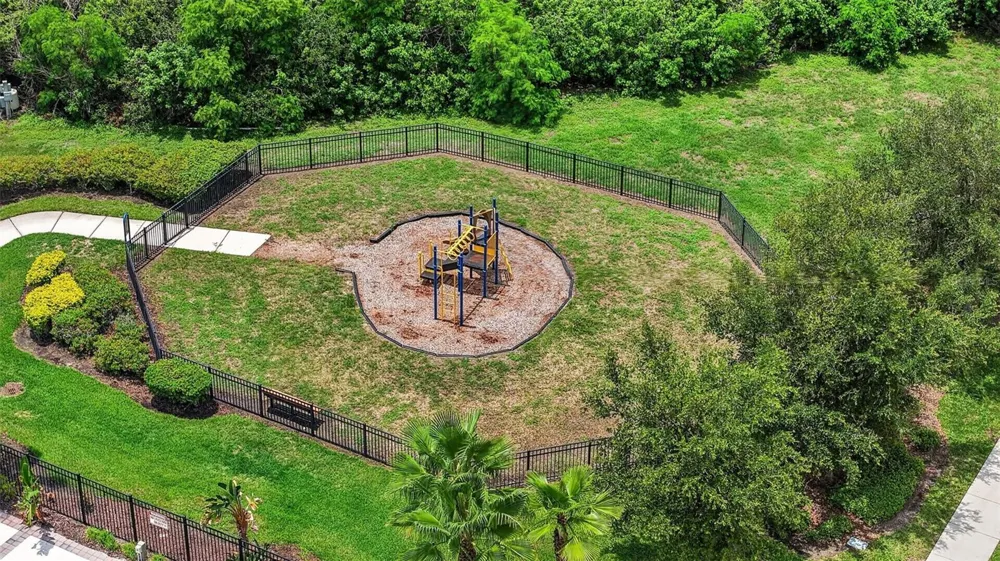 1702 IVORY GOOSE PLACE Ruskin, FL 33570