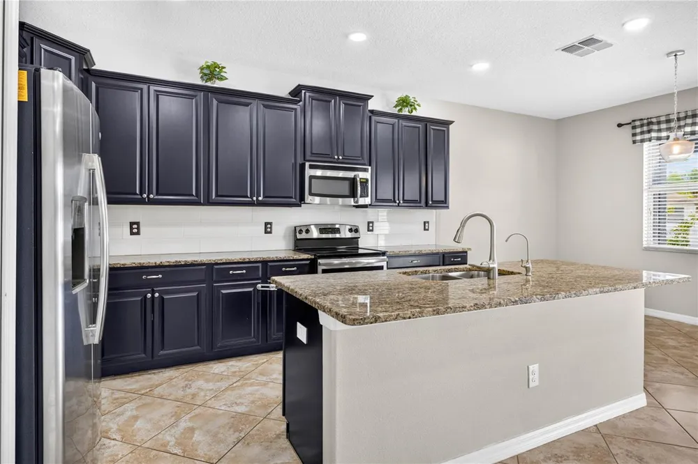 3558 BRACKNELL COURT Land O Lakes, FL 34638