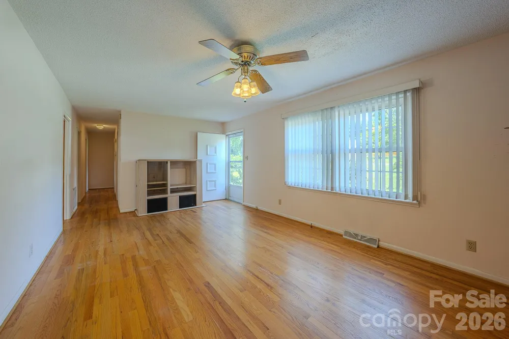 1169 Burkehurst Avenue Morganton, NC 28655