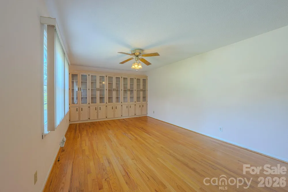 1169 Burkehurst Avenue Morganton, NC 28655