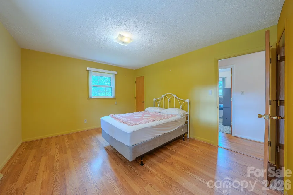 1169 Burkehurst Avenue Morganton, NC 28655