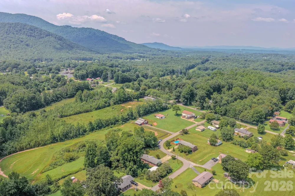 1169 Burkehurst Avenue Morganton, NC 28655