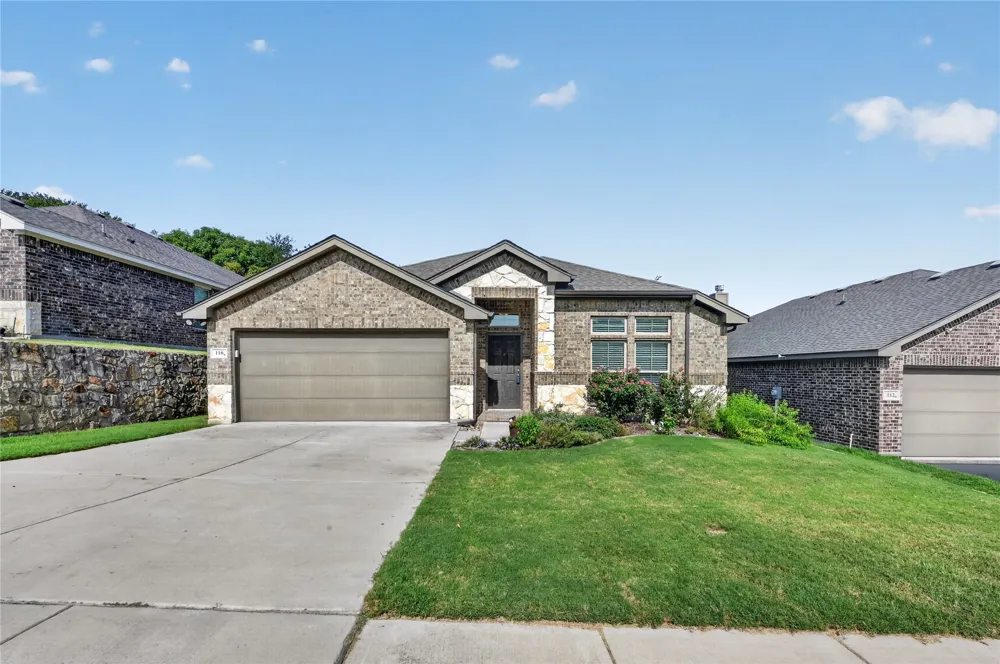 116 Wilson Cliff Drive White Settlement, TX 76108