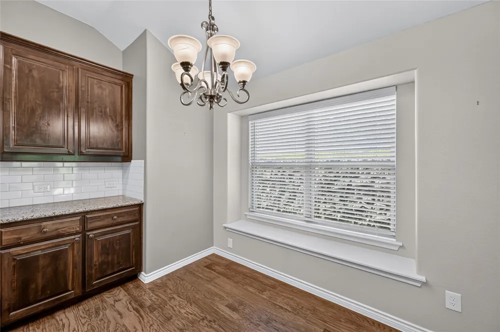116 Wilson Cliff Drive White Settlement, TX 76108