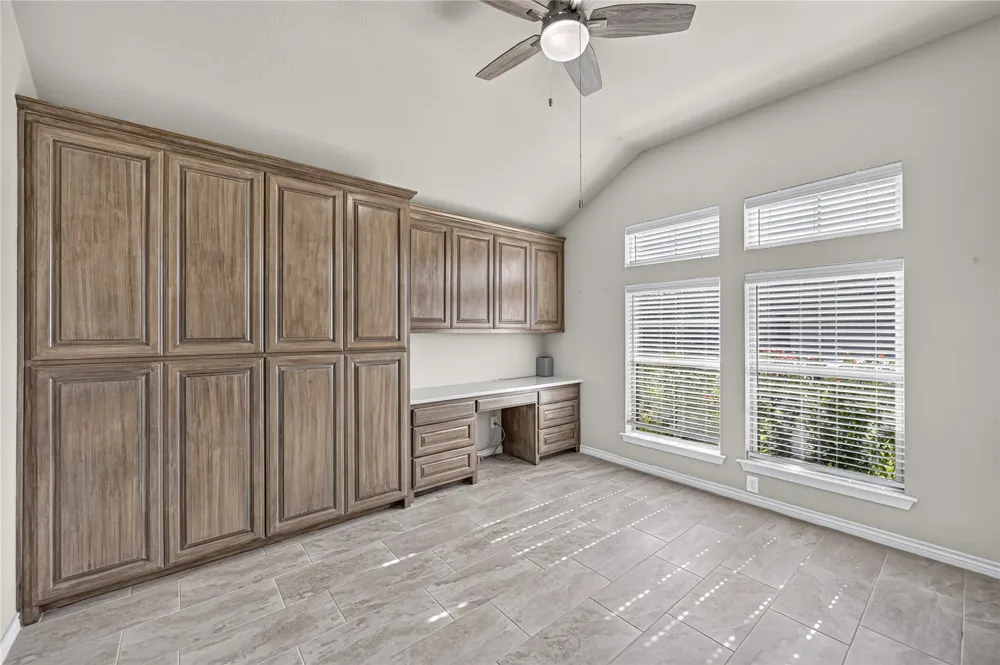 116 Wilson Cliff Drive White Settlement, TX 76108