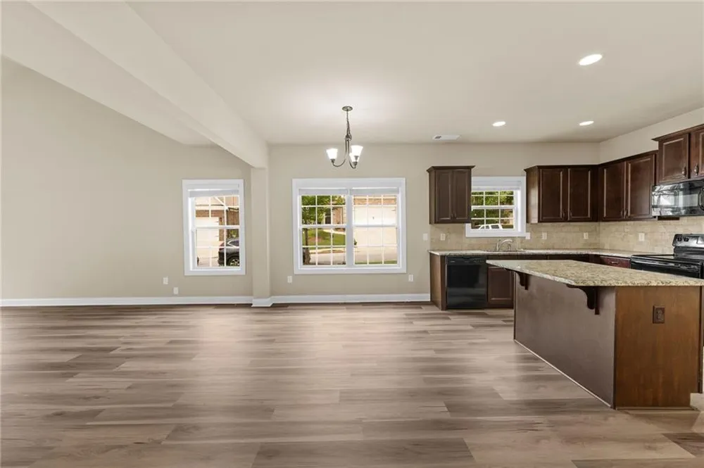 800 Ansbeth Way Athens, GA 30606