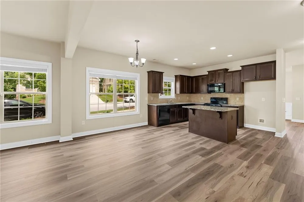 800 Ansbeth Way Athens, GA 30606