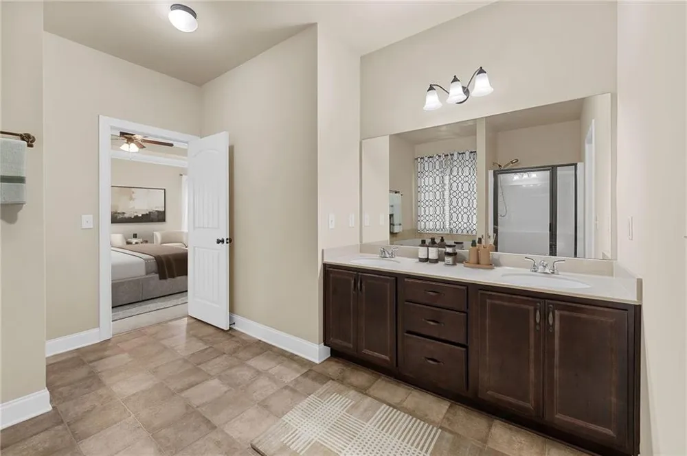 800 Ansbeth Way Athens, GA 30606