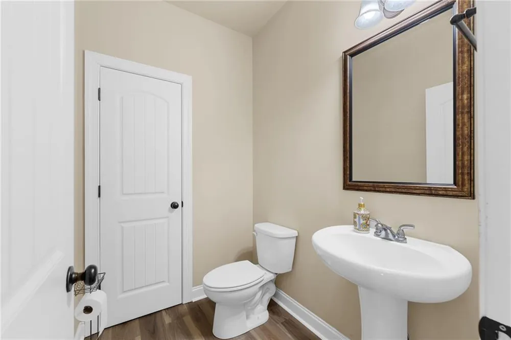 800 Ansbeth Way Athens, GA 30606