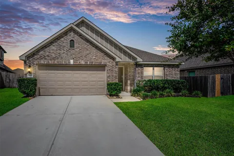18922 Cedar Moss Court