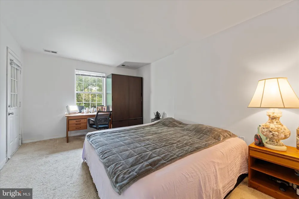 18334 STREAMSIDE DRIVE #303 Gaithersburg, MD 20879