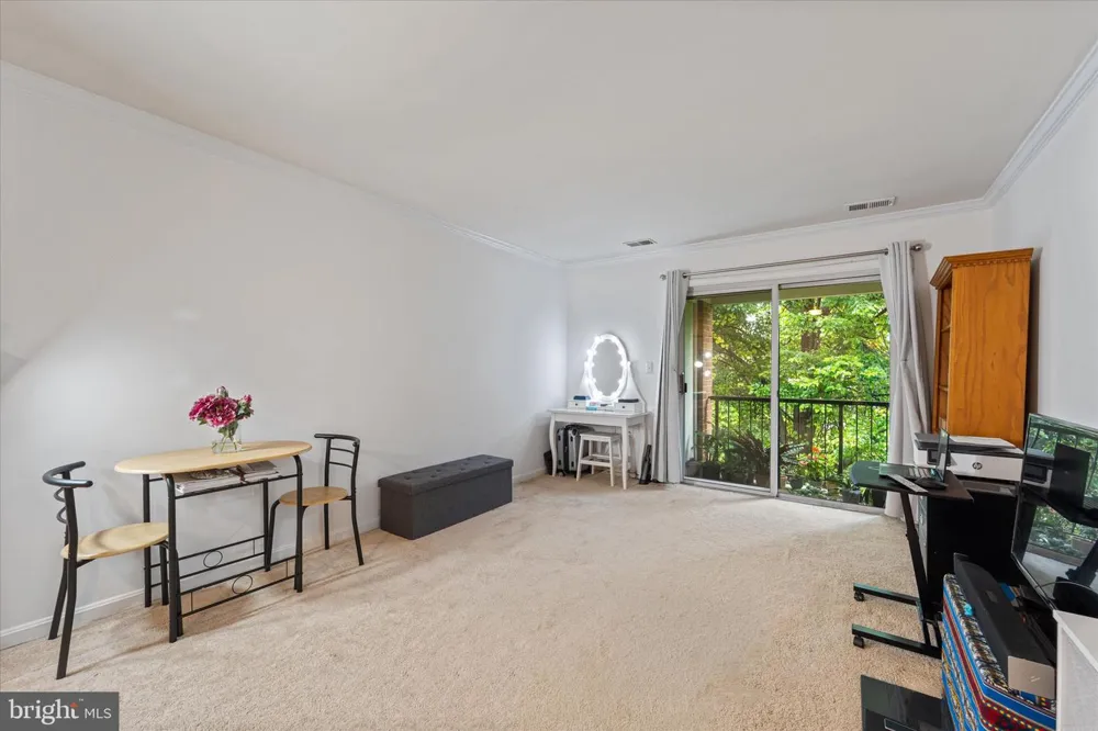 18334 STREAMSIDE DRIVE #303 Gaithersburg, MD 20879