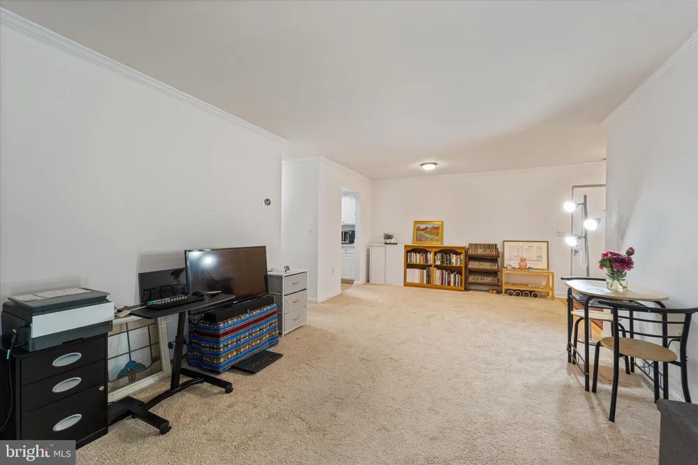 18334 STREAMSIDE DRIVE #303 Gaithersburg, MD 20879