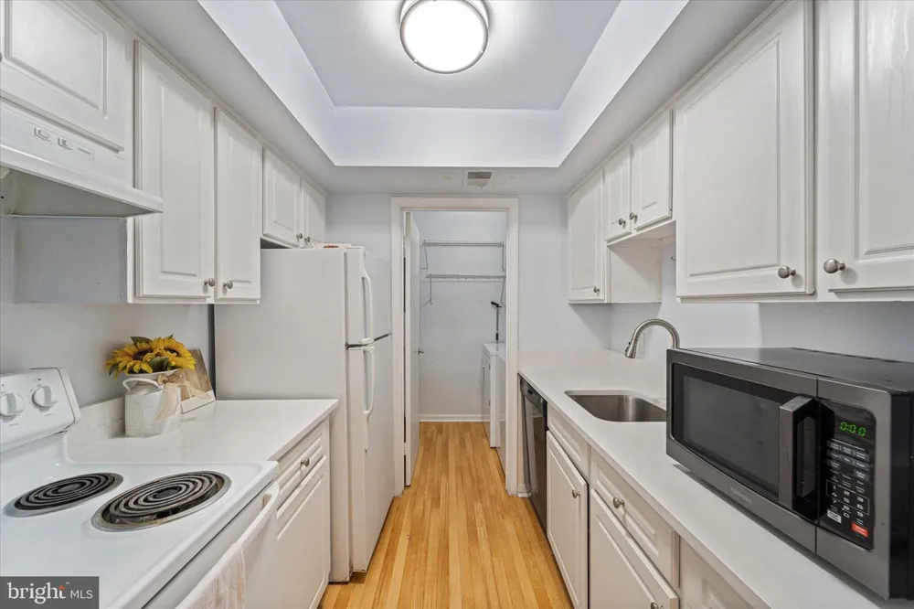 18334 STREAMSIDE DRIVE #303 Gaithersburg, MD 20879