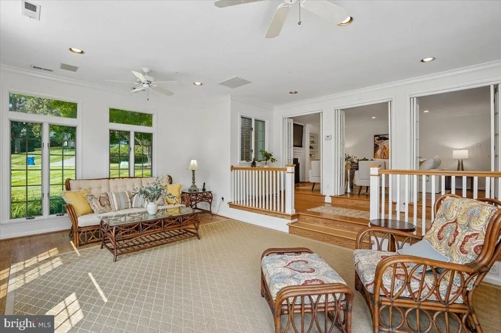 911 RAIL COURT Mclean, VA 22102