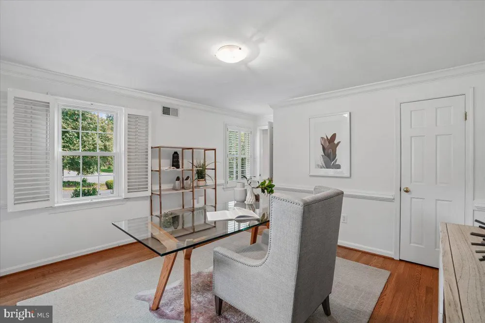 911 RAIL COURT Mclean, VA 22102