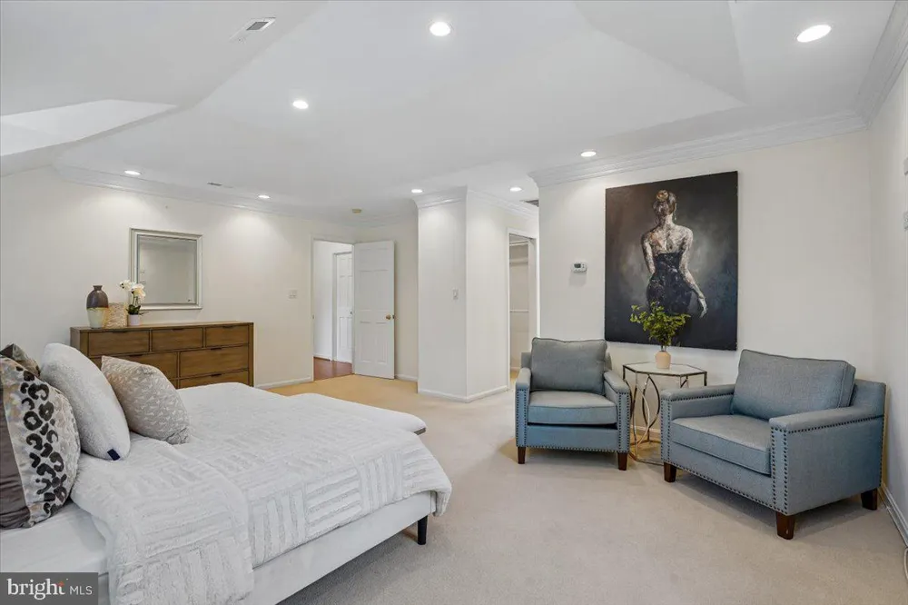 911 RAIL COURT Mclean, VA 22102