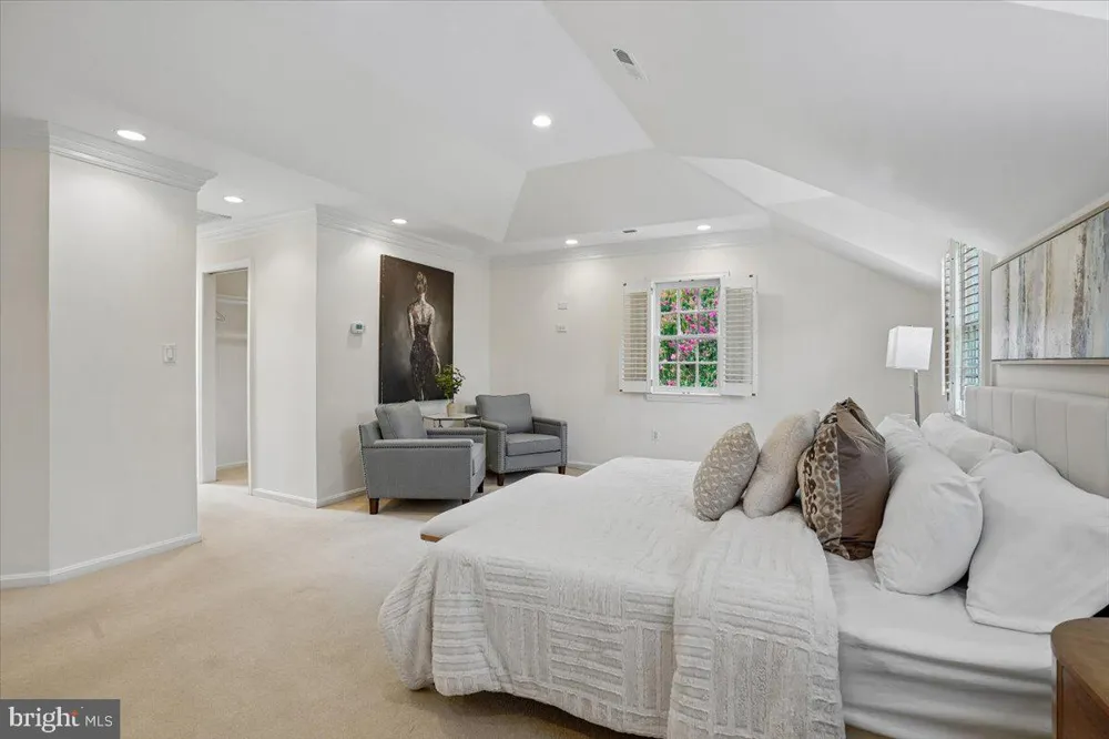 911 RAIL COURT Mclean, VA 22102