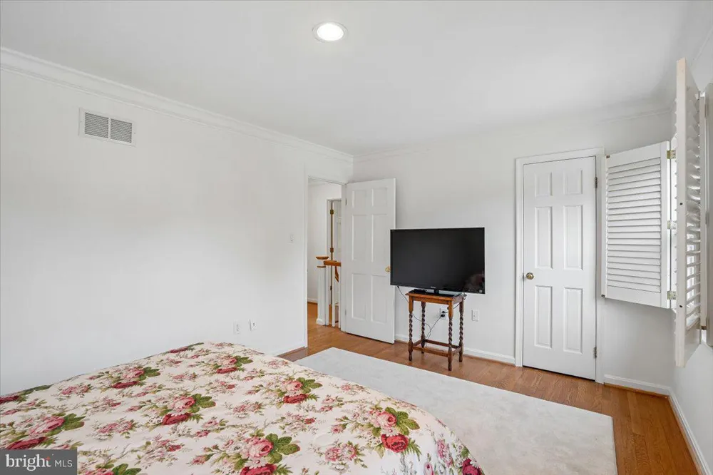 911 RAIL COURT Mclean, VA 22102